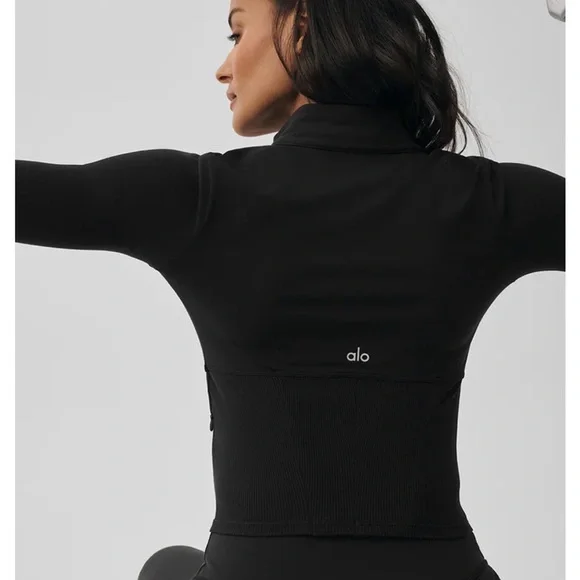 ALO Yoga Black Blazer - Picture 1 of 3